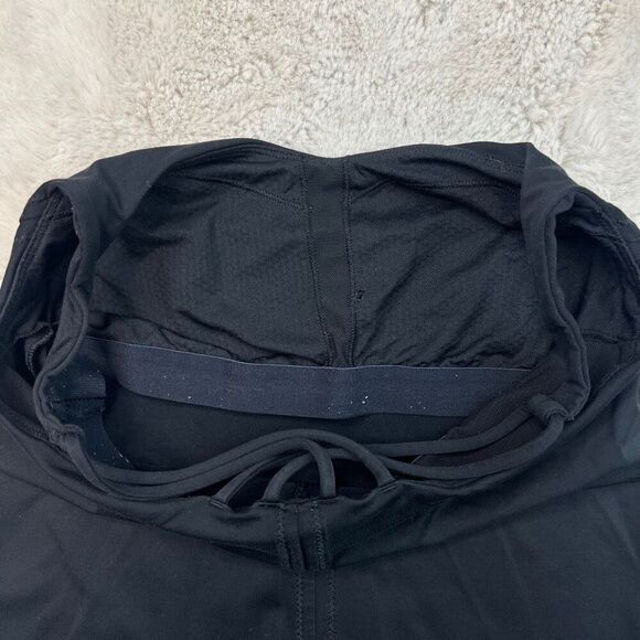 Lululemon Free To Be Tank Black Size 6 Built in Bra Criss Cross Back Athletic - Picture 8 of 9